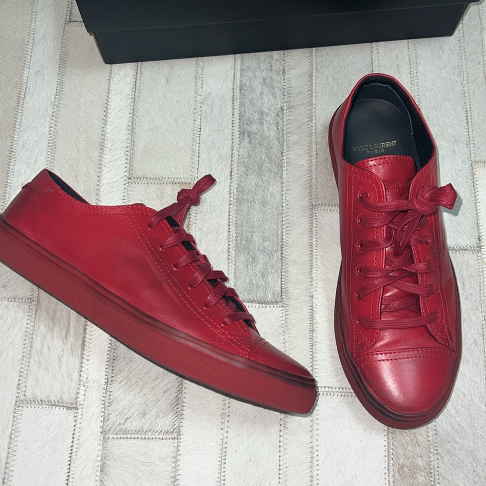 Saint Laurent men’s leather sneakers - Picture 2 of 13